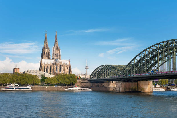 halteverbotszone-in-koeln-beantragen Die Stadt Berlin von oben